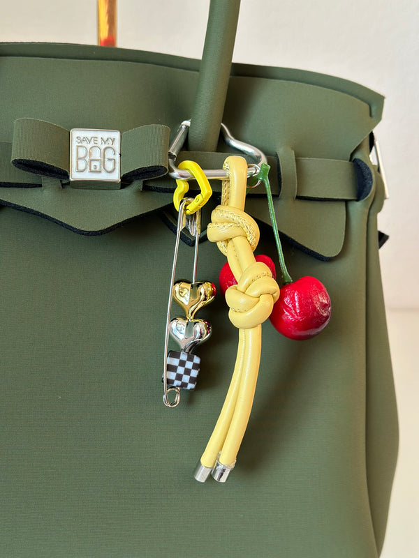 Taschenanhänger Kirsche Gelb