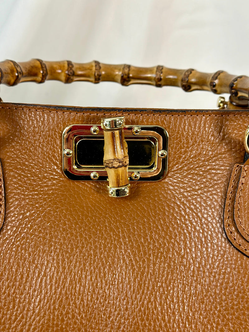 Handtasche Braun mit Holzgriff