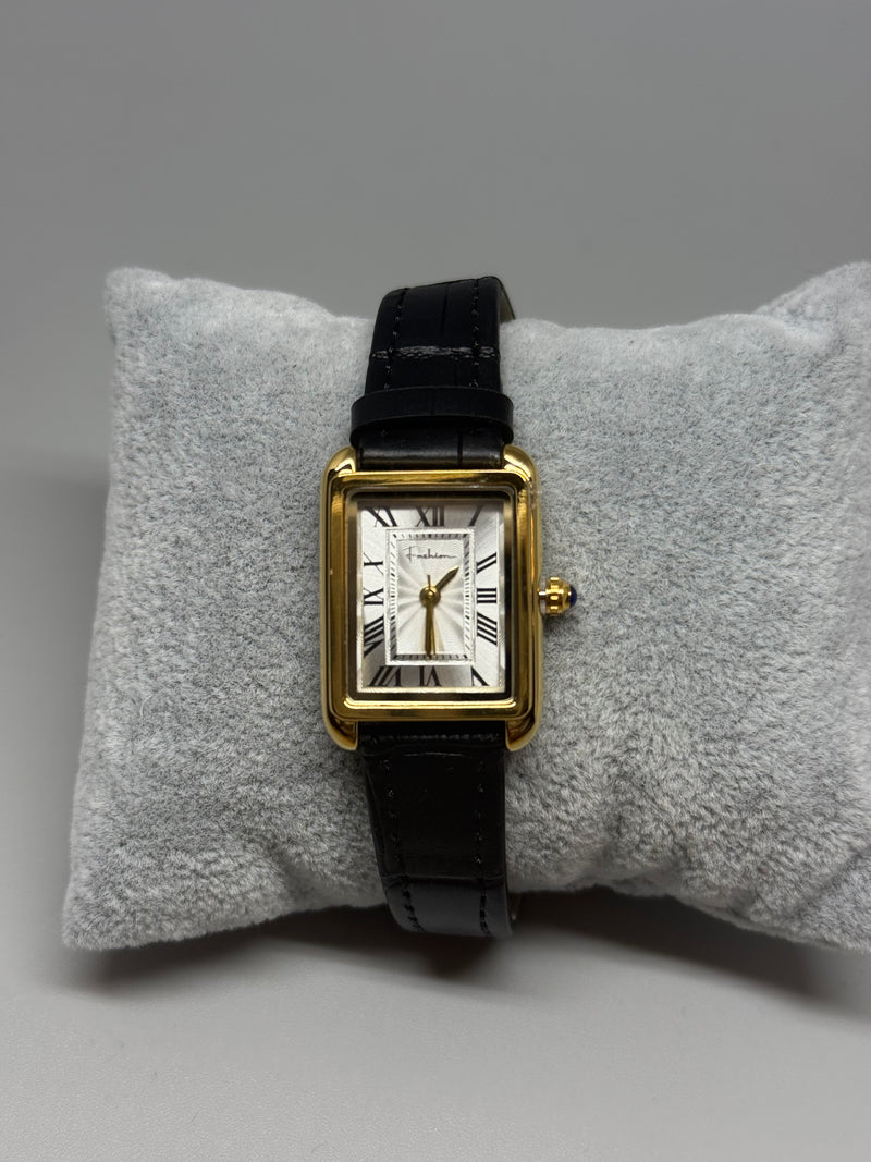 Rechteckige Armbanduhr mit schwarzem Lederband – Klassik in ihrer schönsten Form