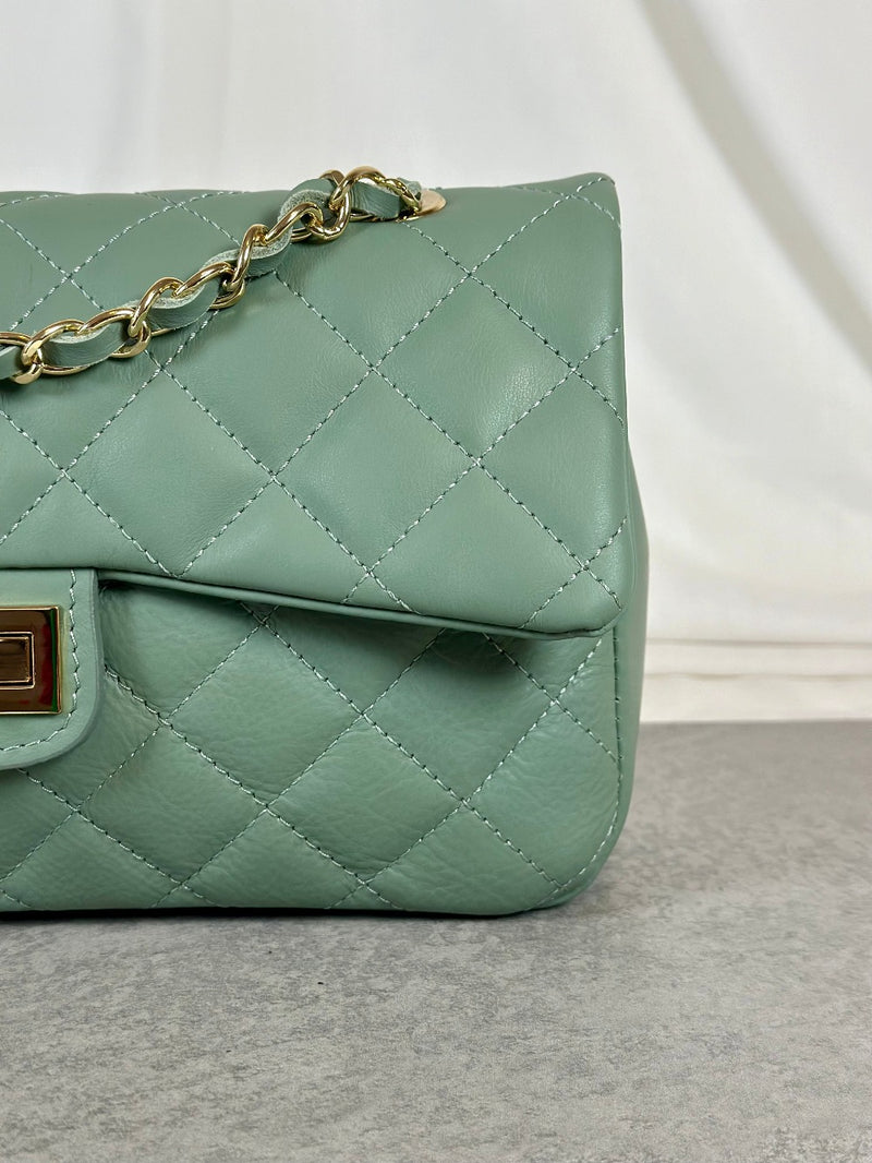 Leather handbag mint