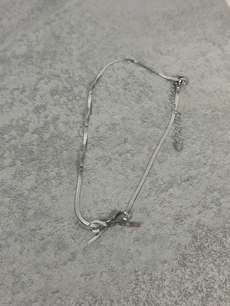 Halskette mini Schleife Silber