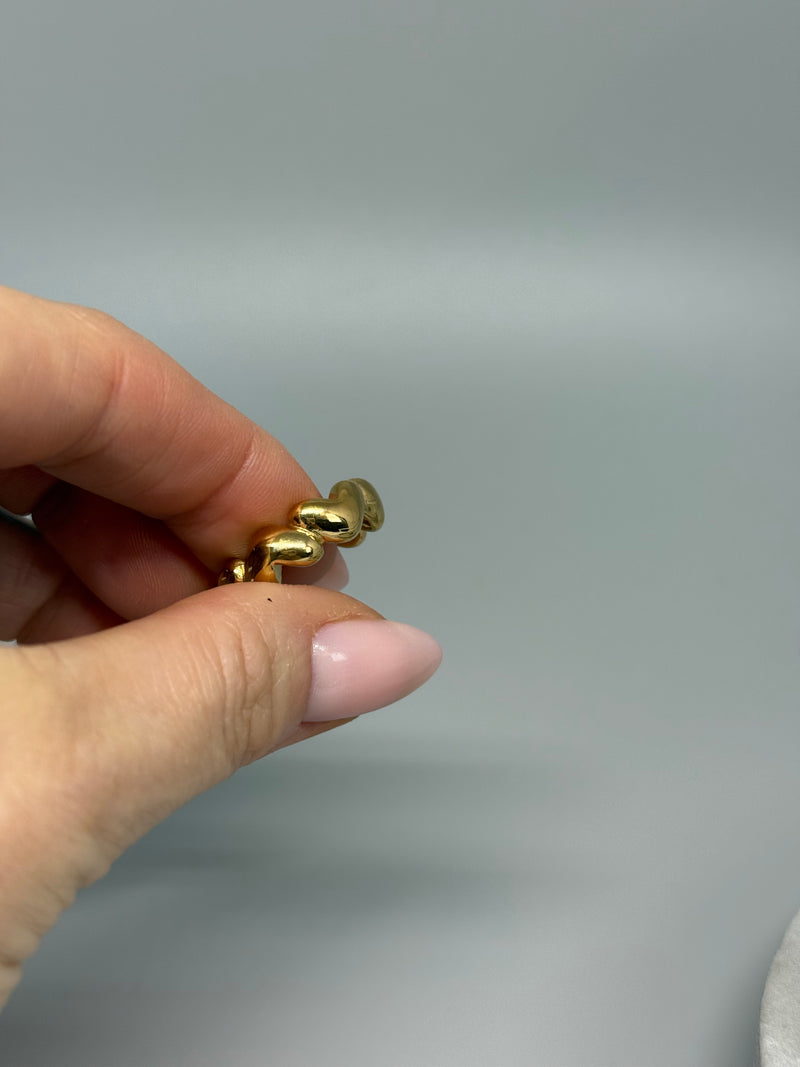 Verstellbarer Edelstahlring mit Herz – zartes Design in Gold