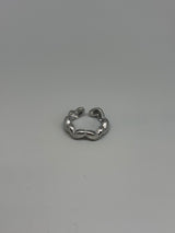 Verstellbarer Edelstahlring mit Herz – zartes Design in Silber