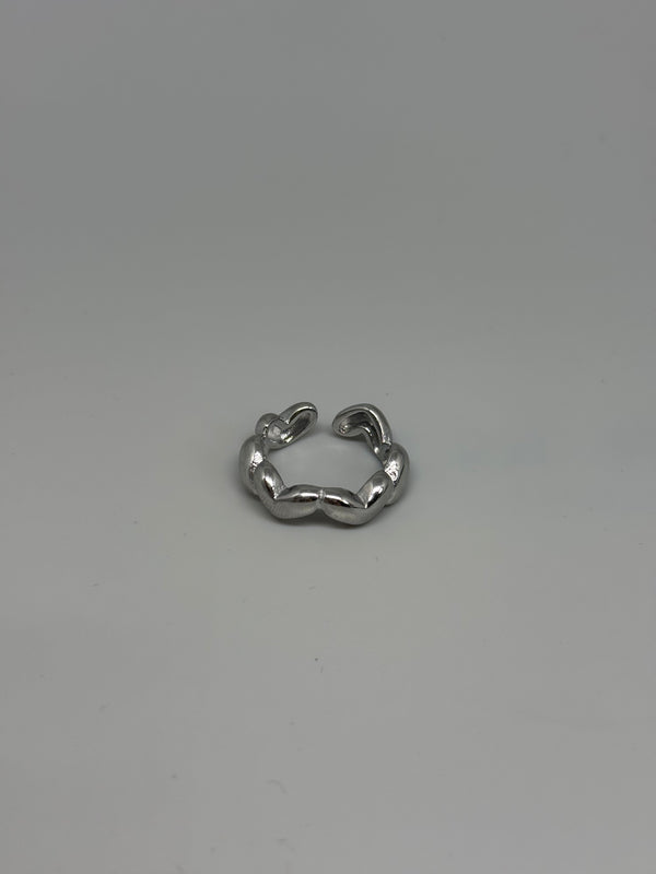 Verstellbarer Edelstahlring mit Herz – zartes Design in Silber