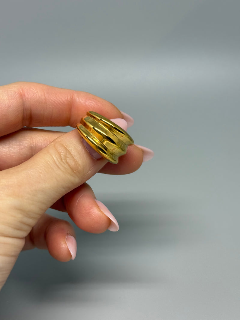 Goldener Edelstahlring – Breites Design
