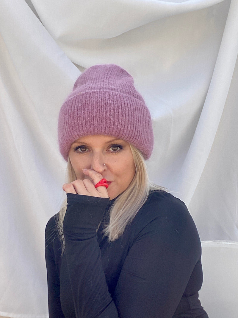 Mütze Beanie mit Angorawolle in blassem Lila