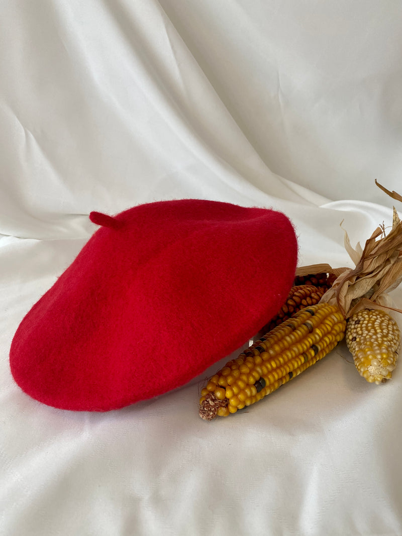 Beret hat red