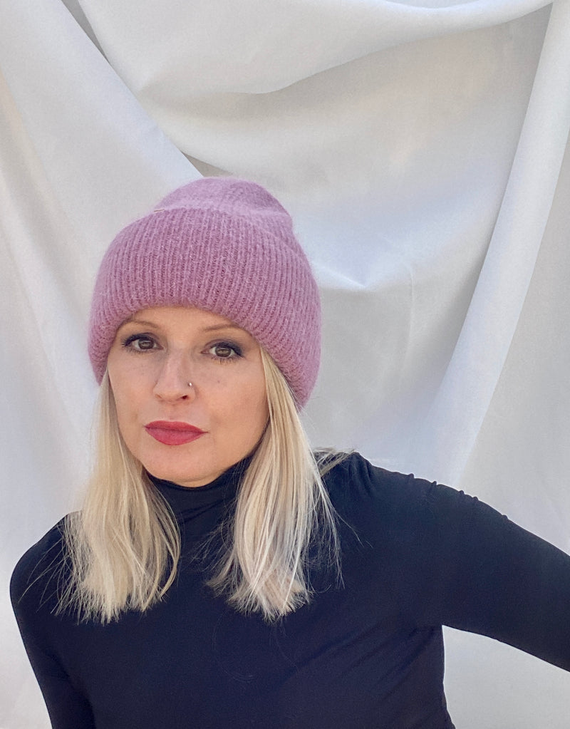 Mütze Beanie mit Angorawolle in blassem Lila