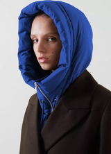 Hood with blue zipper